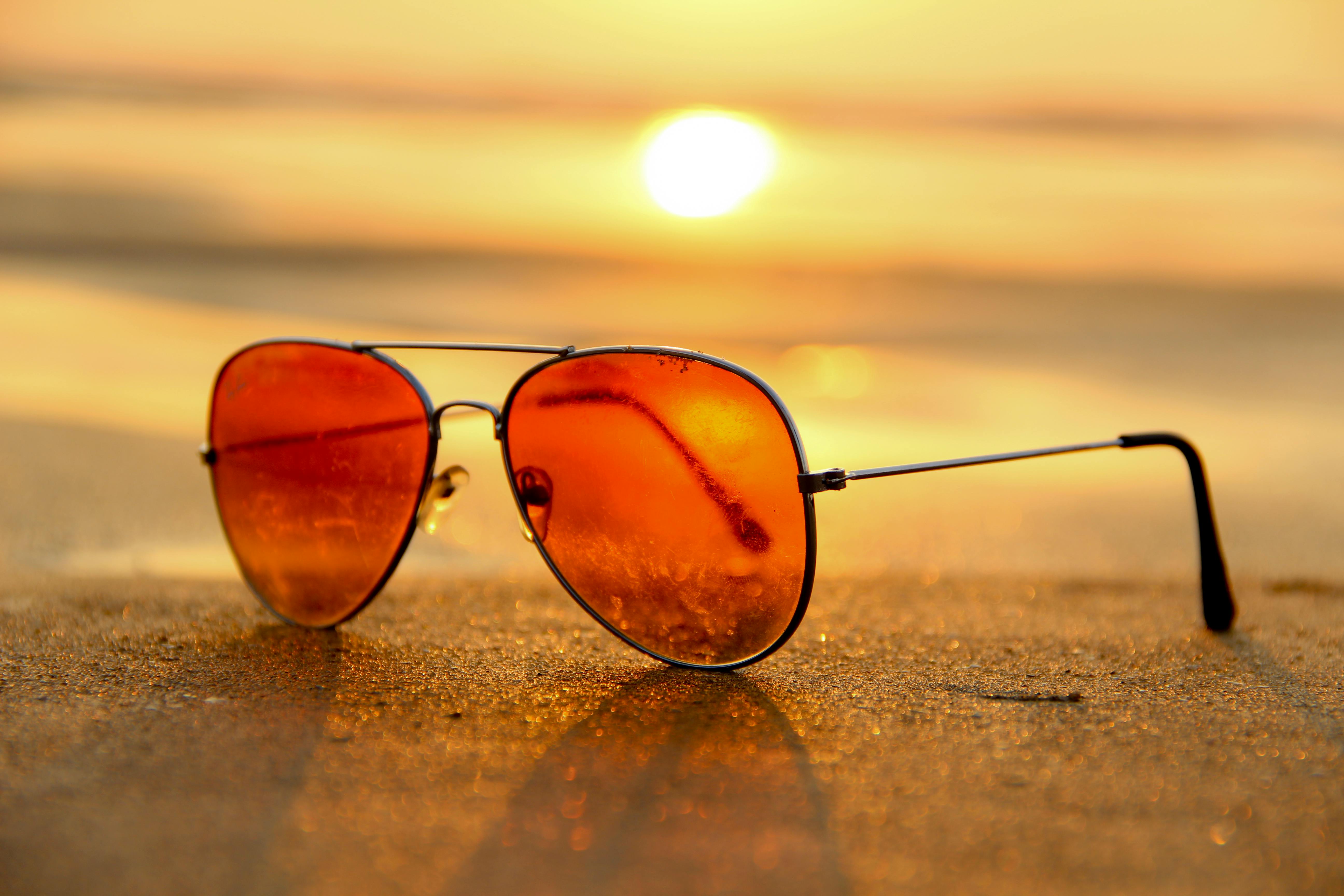 Eyewear & Sunglasses